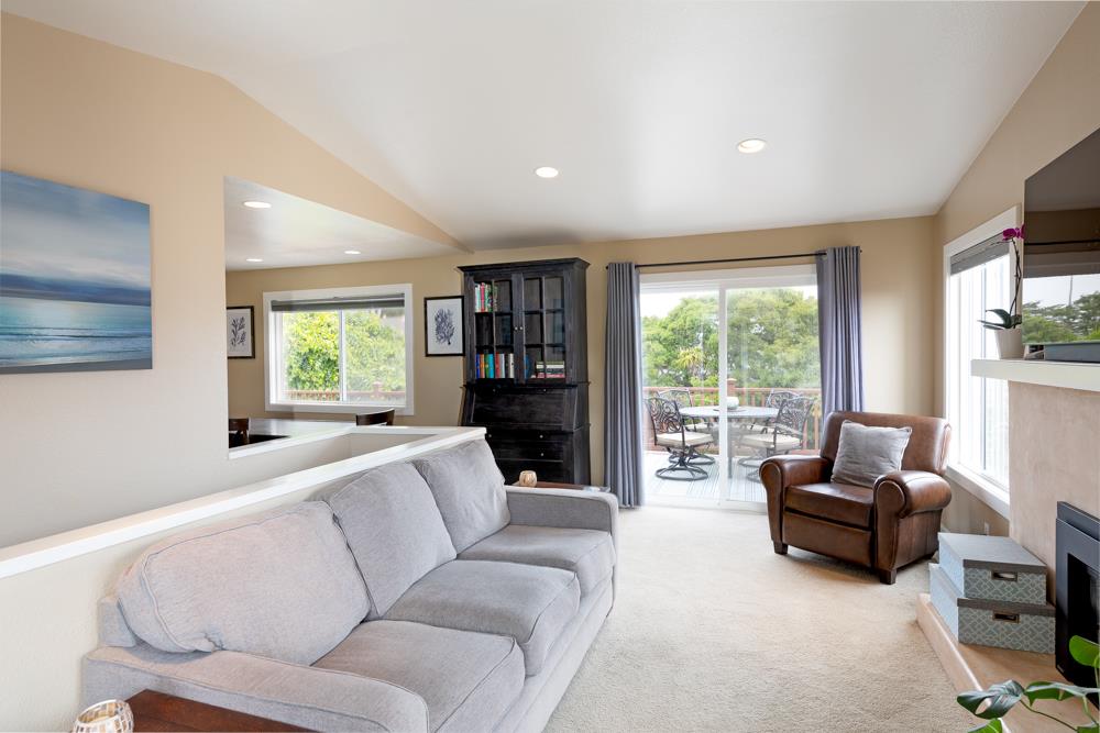 1207 Hoffman Ave, Monterey, CA 93940 photo 4