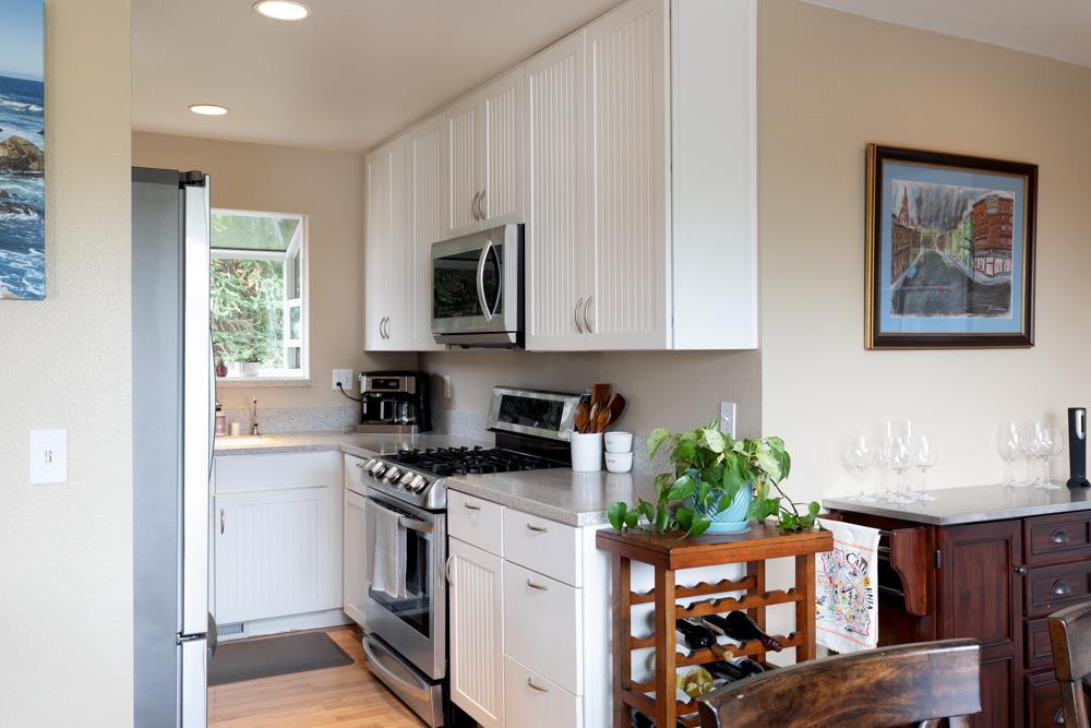 1207 Hoffman Ave, Monterey, CA 93940 photo 9
