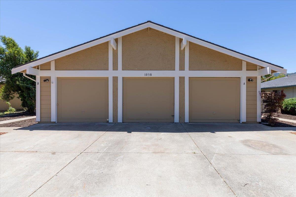 1038 Montebello Dr, Gilroy, CA 95020