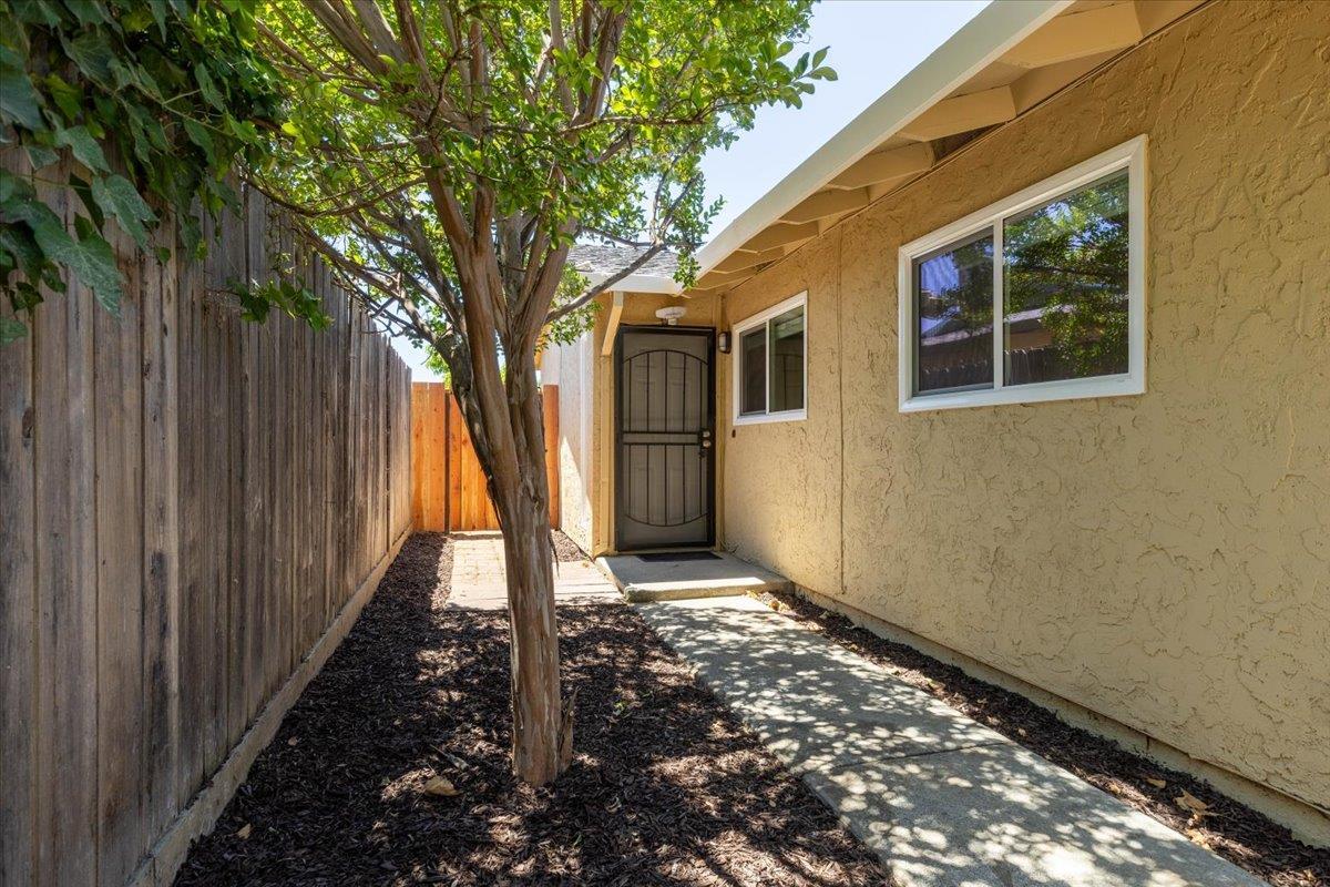 1038 Montebello Dr, Gilroy, CA 95020 photo 16