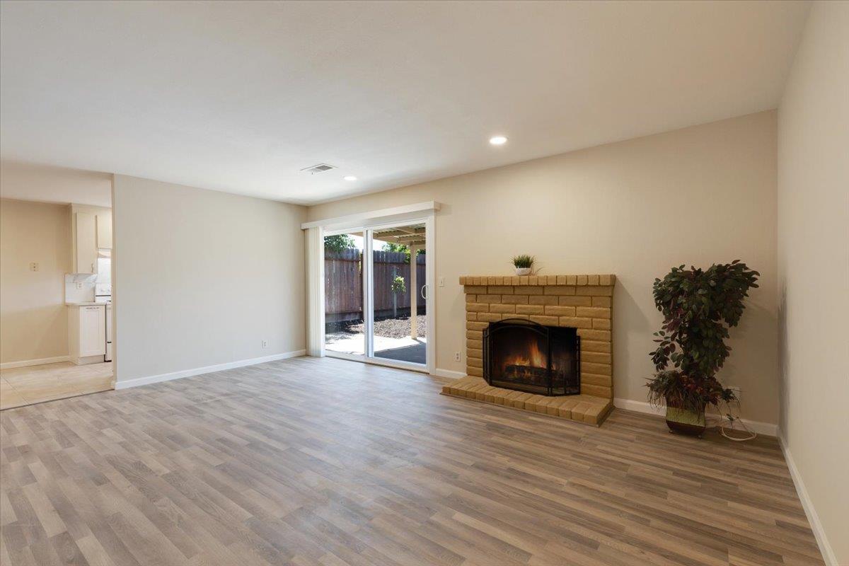 1038 Montebello Dr, Gilroy, CA 95020 photo 4