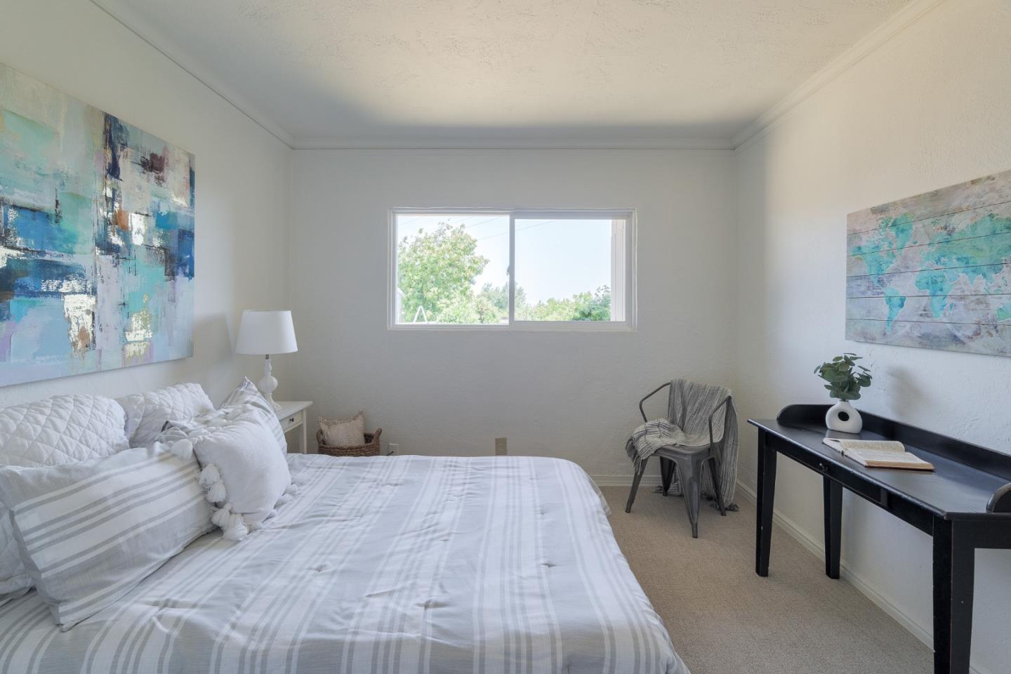Detail Gallery Image 22 of 30 For 430 Hibiscus Ct, East Palo Alto,  CA 94303 - 4 Beds | 1/1 Baths