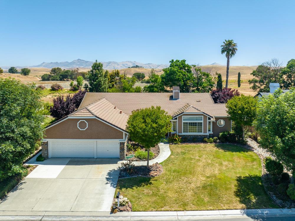 Detail Gallery Image 66 of 76 For 1570 Sonnys Way, Hollister,  CA 95023 - 3 Beds | 2/1 Baths