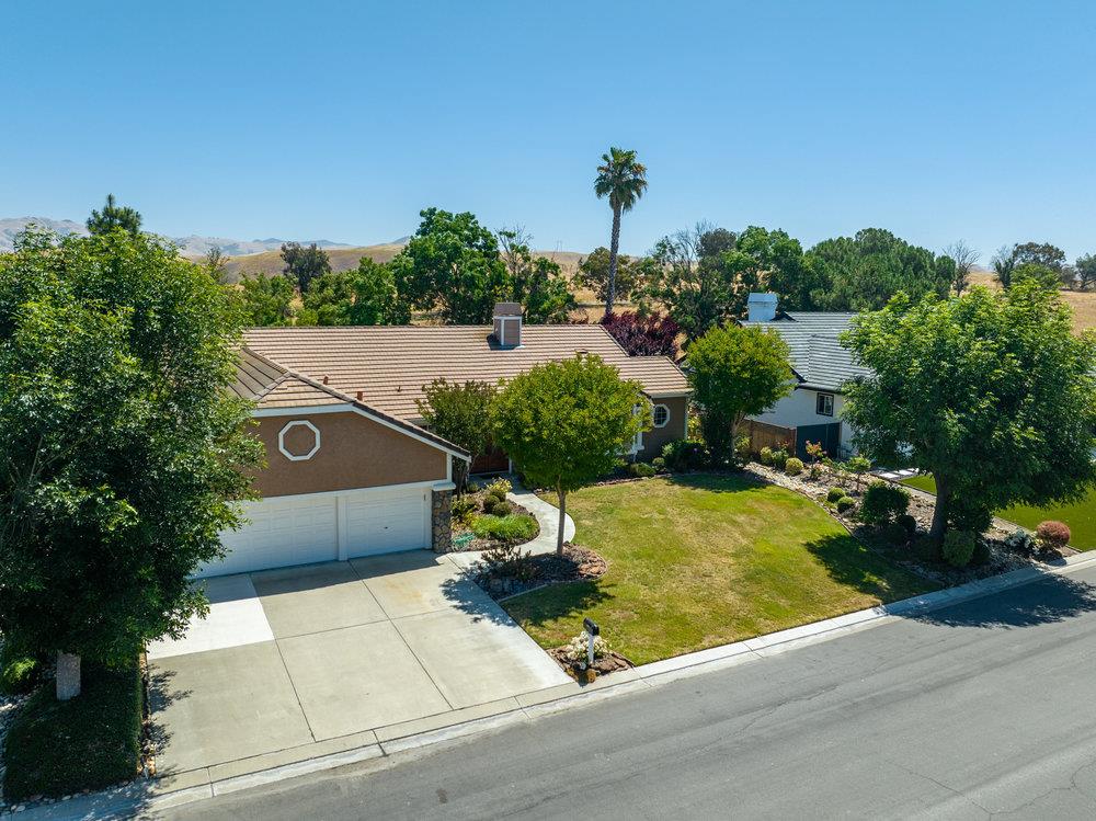 Detail Gallery Image 67 of 76 For 1570 Sonnys Way, Hollister,  CA 95023 - 3 Beds | 2/1 Baths