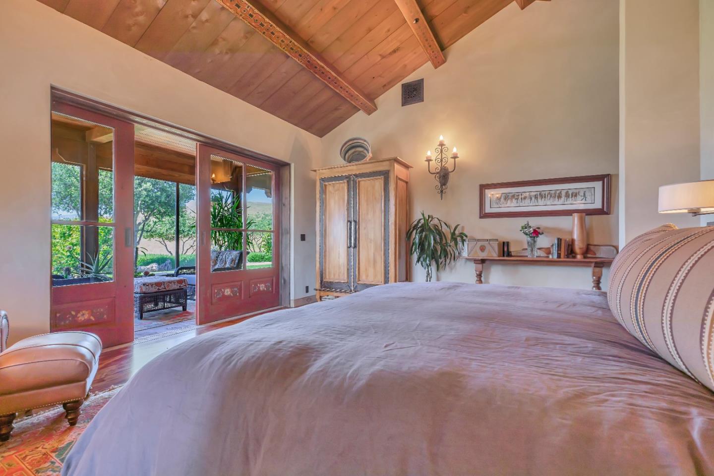 Detail Gallery Image 34 of 91 For 16205 Klondike Canyon Rd, Carmel Valley,  CA 93924 - 4 Beds | 4/1 Baths