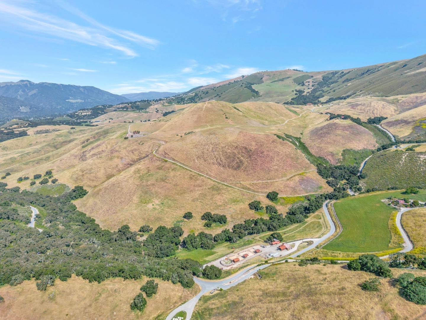 Detail Gallery Image 52 of 91 For 16205 Klondike Canyon Rd, Carmel Valley,  CA 93924 - 4 Beds | 4/1 Baths