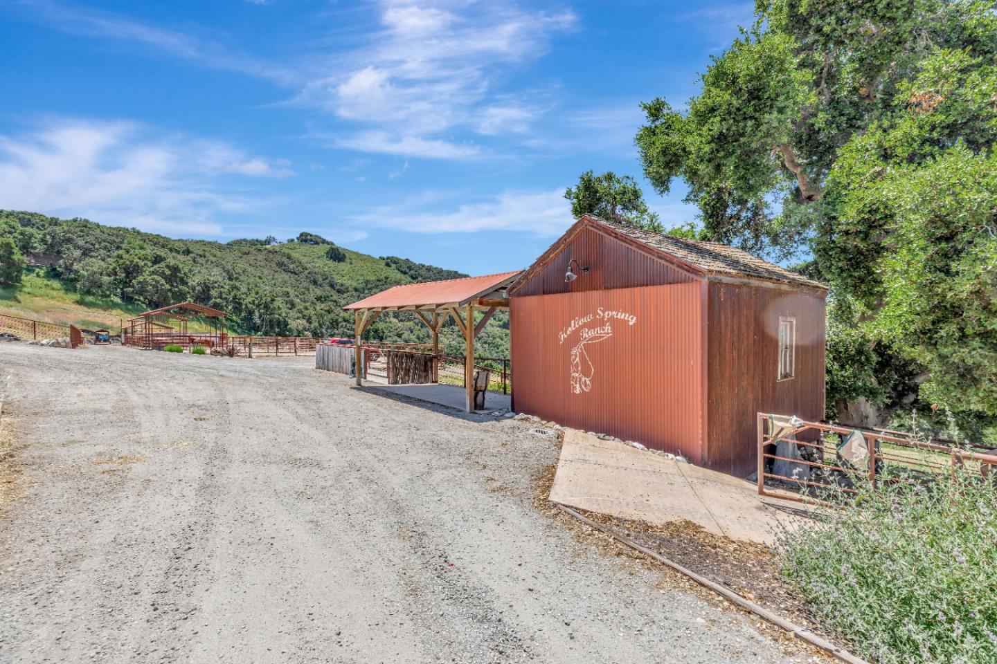 Detail Gallery Image 64 of 91 For 16205 Klondike Canyon Rd, Carmel Valley,  CA 93924 - 4 Beds | 4/1 Baths