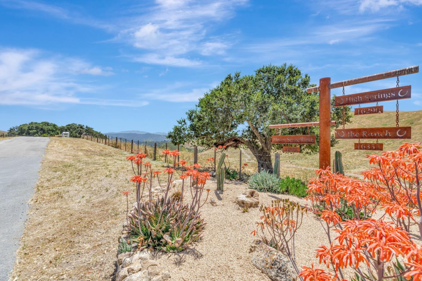 Detail Gallery Image 67 of 91 For 16205 Klondike Canyon Rd, Carmel Valley,  CA 93924 - 4 Beds | 4/1 Baths