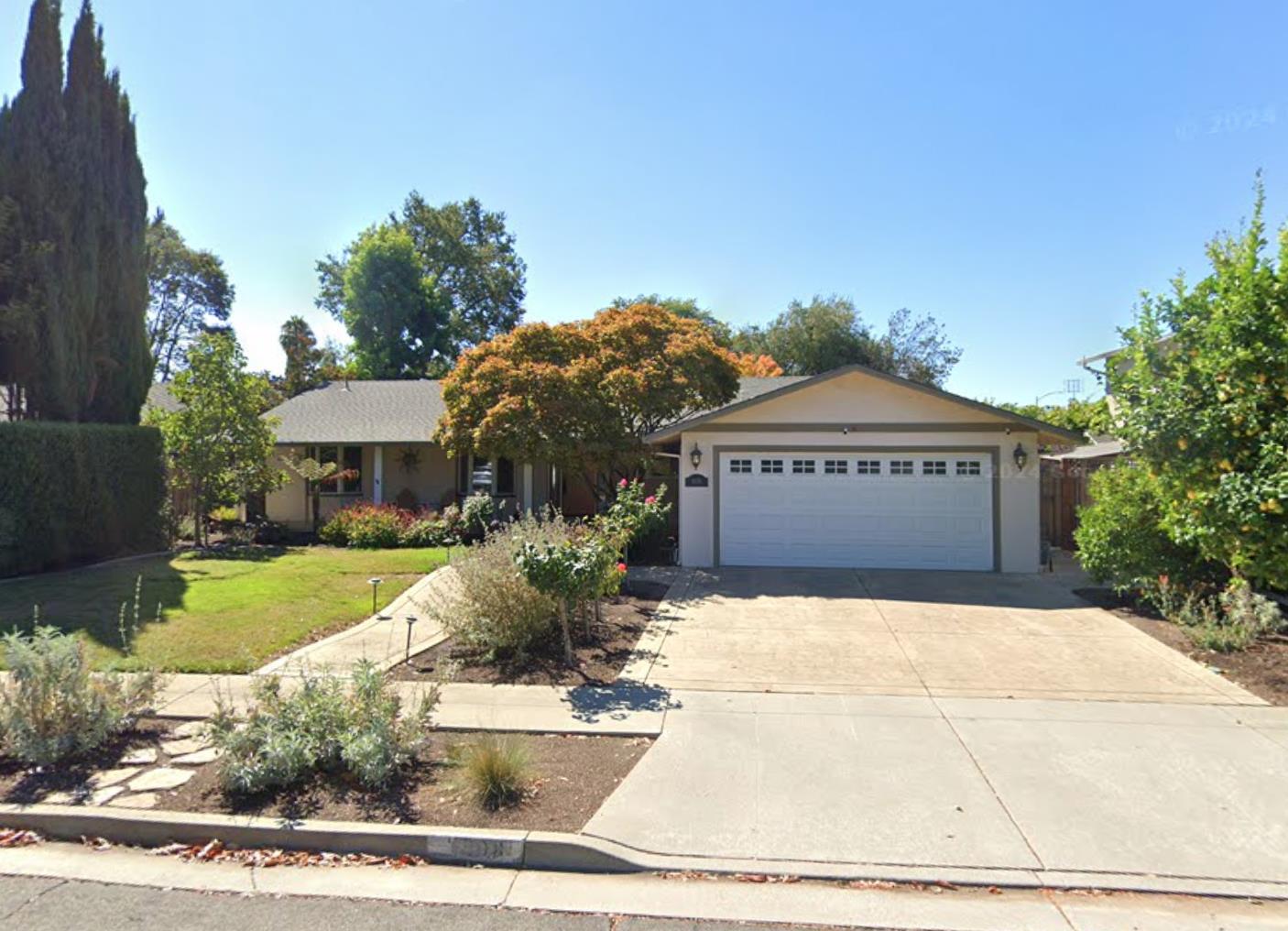 Detail Gallery Image 1 of 1 For 1808 Constitution Ct, San Jose,  CA 95124 - 4 Beds | 2/1 Baths