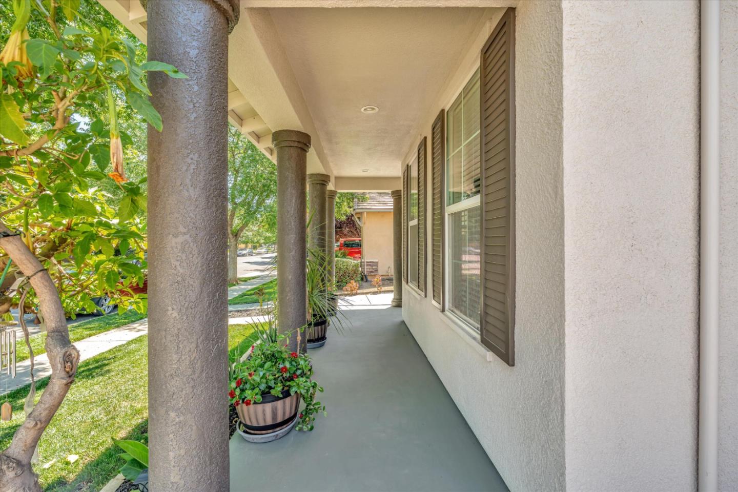 1480 Cliff Swallow Dr, Patterson, CA 95363 photo 4