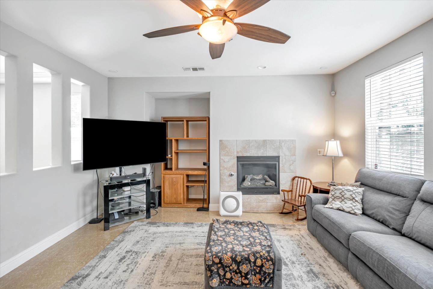 1480 Cliff Swallow Dr, Patterson, CA 95363 photo 8