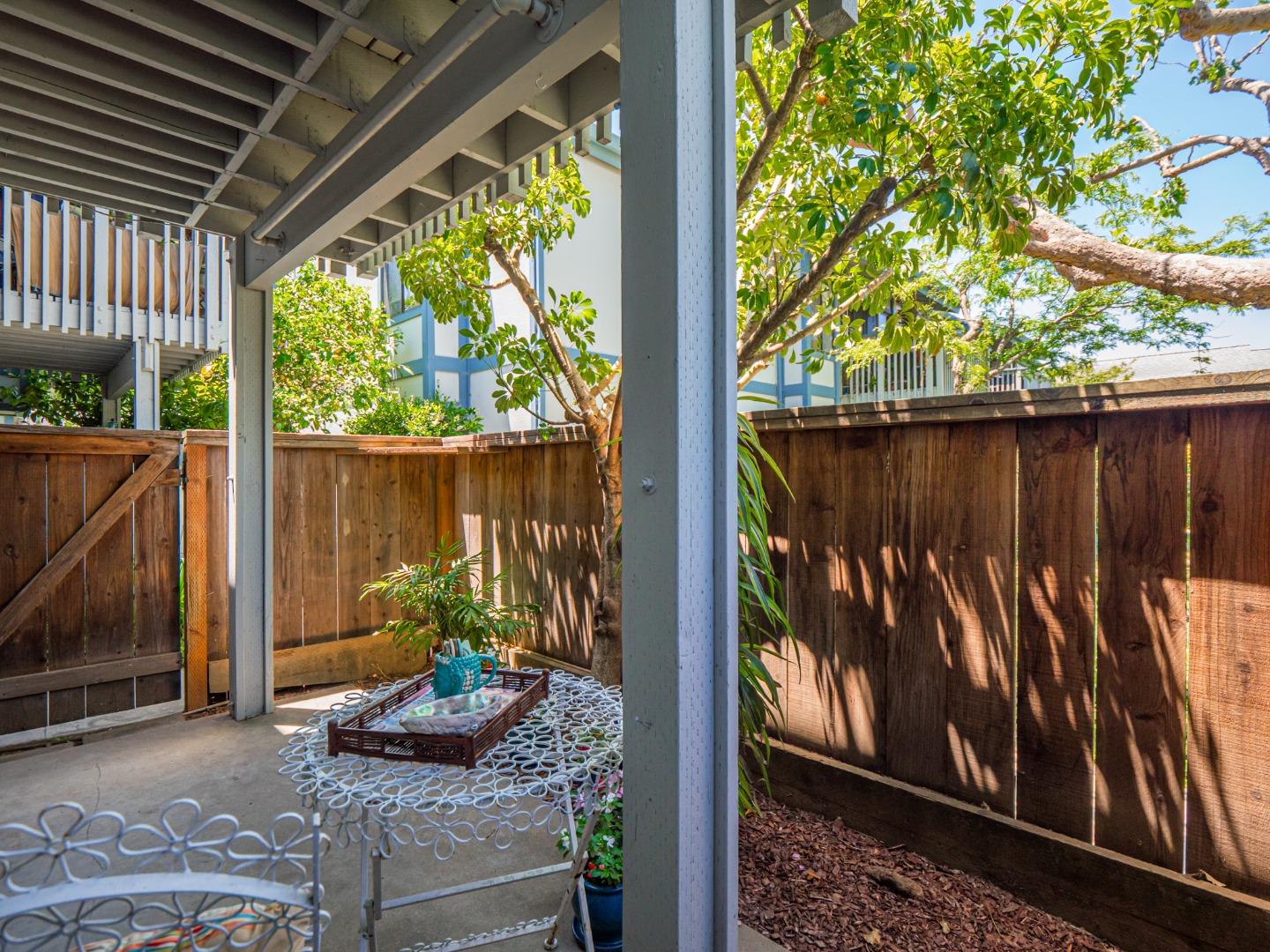 Detail Gallery Image 21 of 31 For 1925 46th Ave #31,  Capitola,  CA 95010 - 1 Beds | 1 Baths