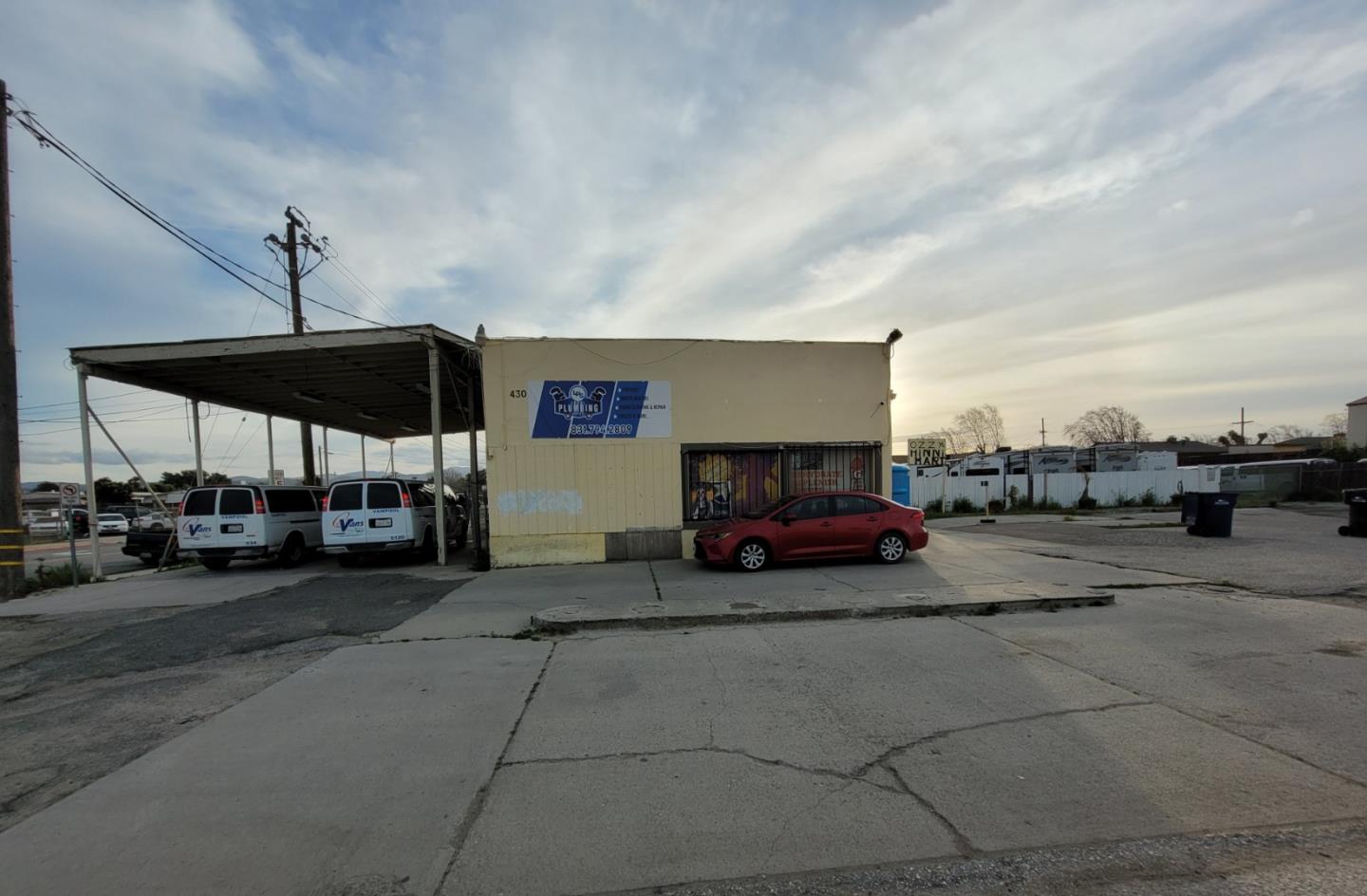 430 S 1st St, King City, CA 93930 Beds Baths (Active