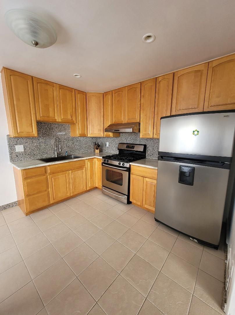 443 Garfield St, San Francisco, CA 94132 photo 17