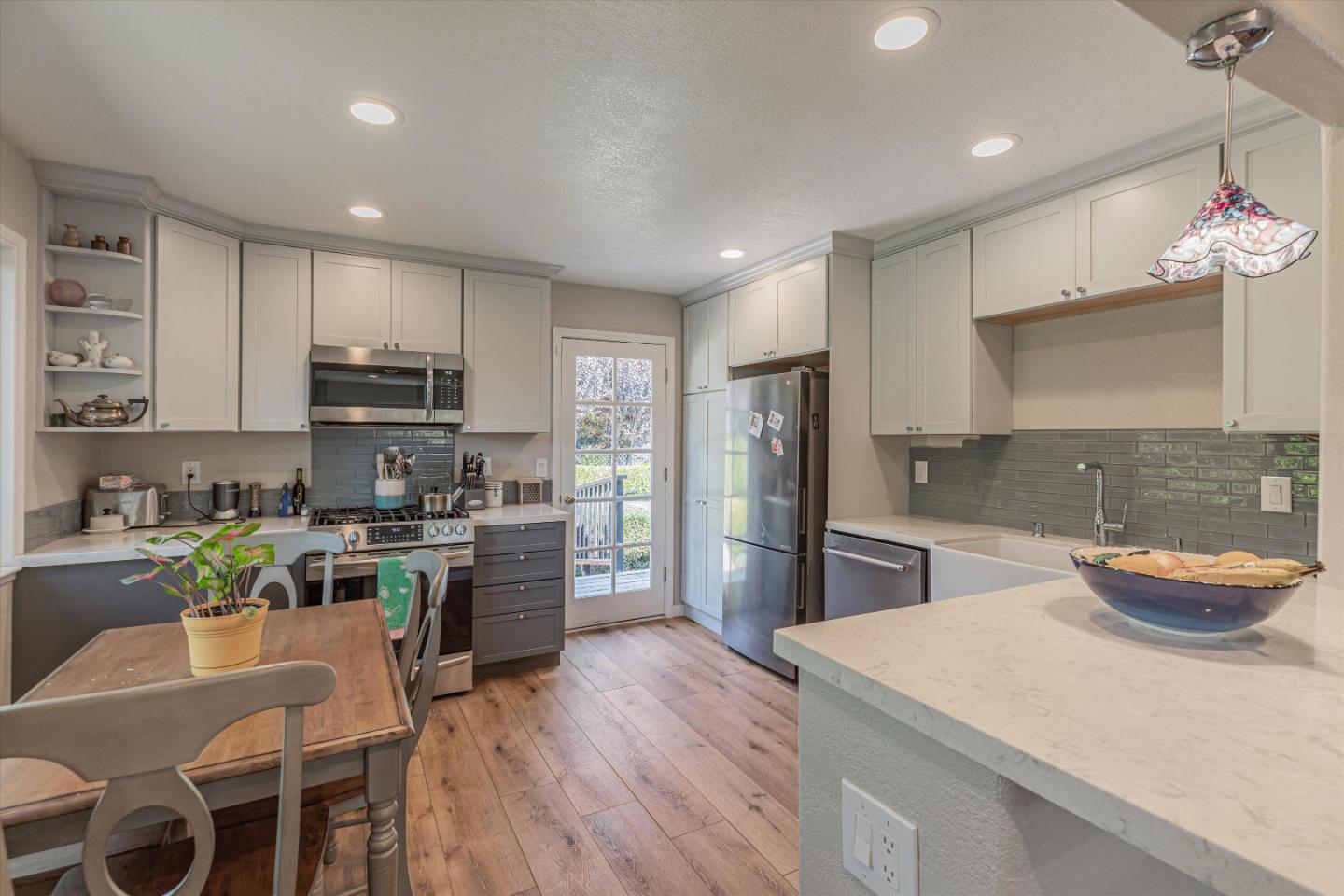 Detail Gallery Image 16 of 54 For 6820 F St, Tres Pinos,  CA 95075 - 2 Beds | 1 Baths