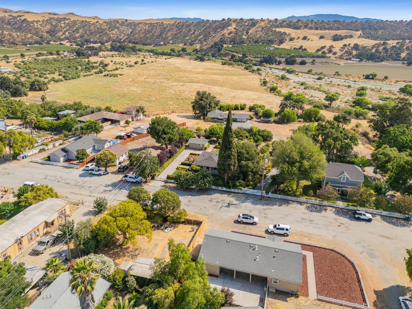 Detail Gallery Image 40 of 54 For 6820 F St, Tres Pinos,  CA 95075 - 2 Beds | 1 Baths