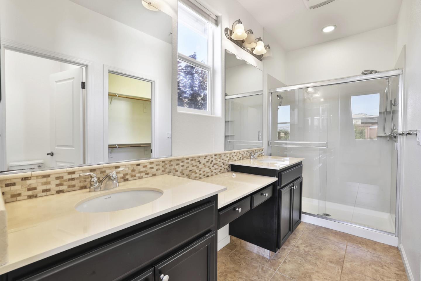 Detail Gallery Image 18 of 58 For 3126 Briza Dr, San Jose,  CA 95135 - 2 Beds | 2/1 Baths