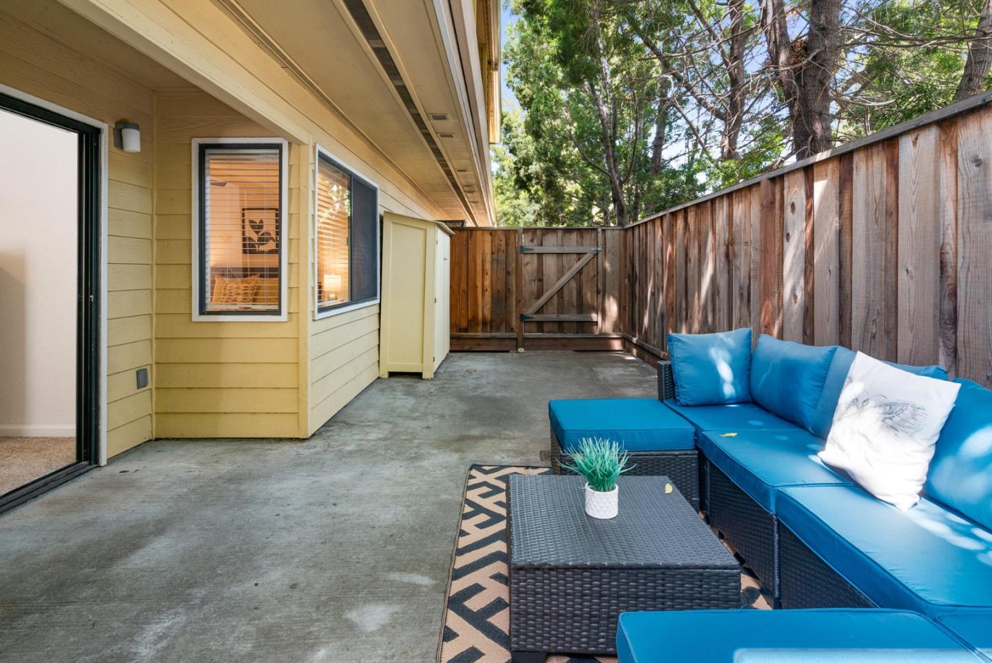 Detail Gallery Image 22 of 28 For 431 Northlake Dr #30,  San Jose,  CA 95117 - 2 Beds | 2 Baths