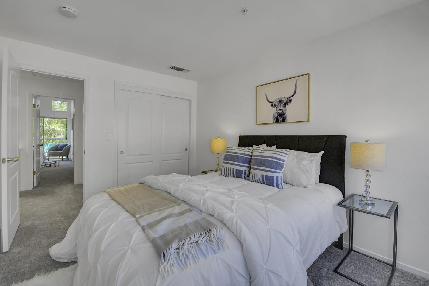 Detail Gallery Image 32 of 54 For 978 Alpine Ter #4,  Sunnyvale,  CA 94086 - 2 Beds | 2/1 Baths