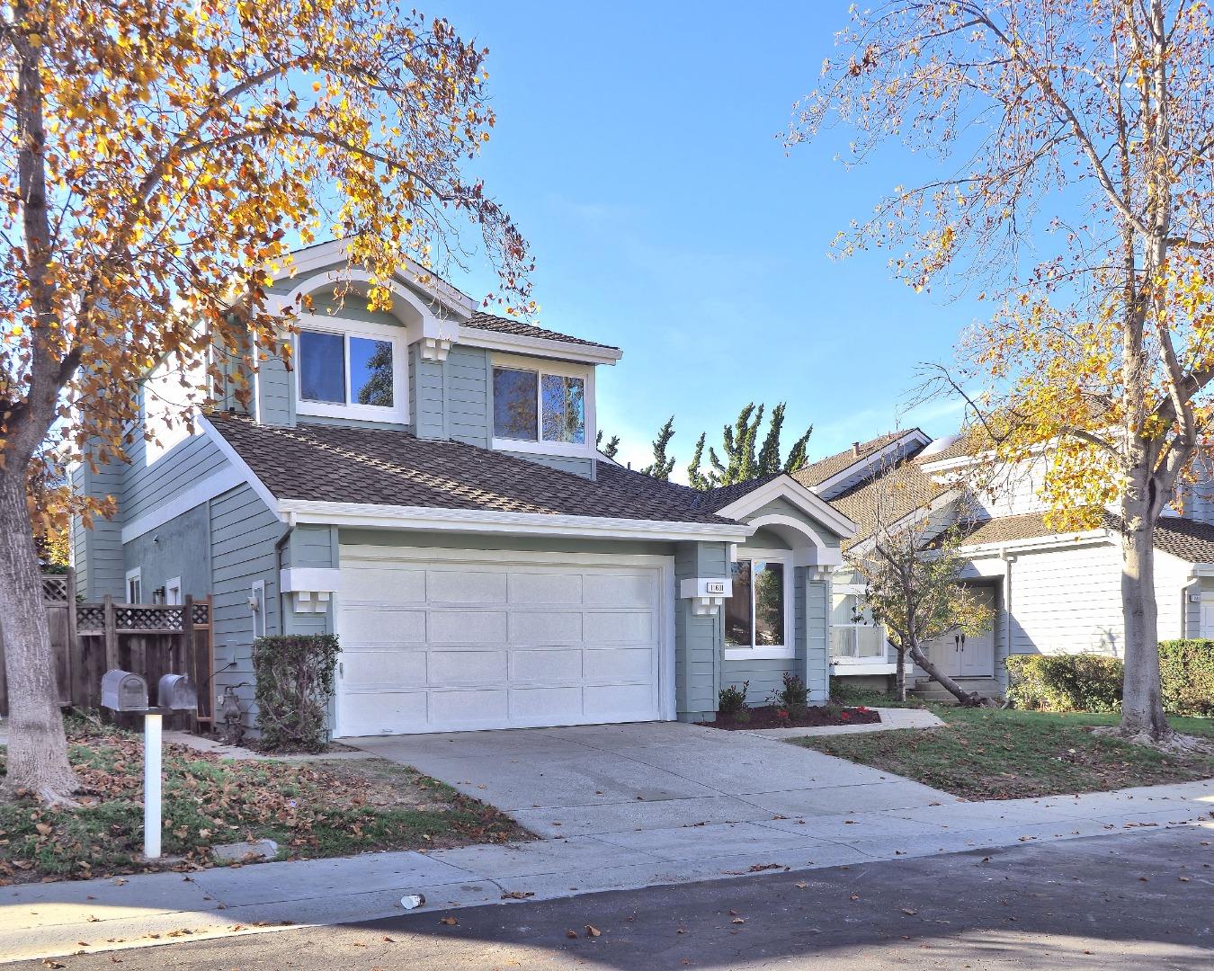 Detail Gallery Image 1 of 1 For 11601 Orchard Spring Ct, Cupertino,  CA 95014 - 4 Beds | 3 Baths