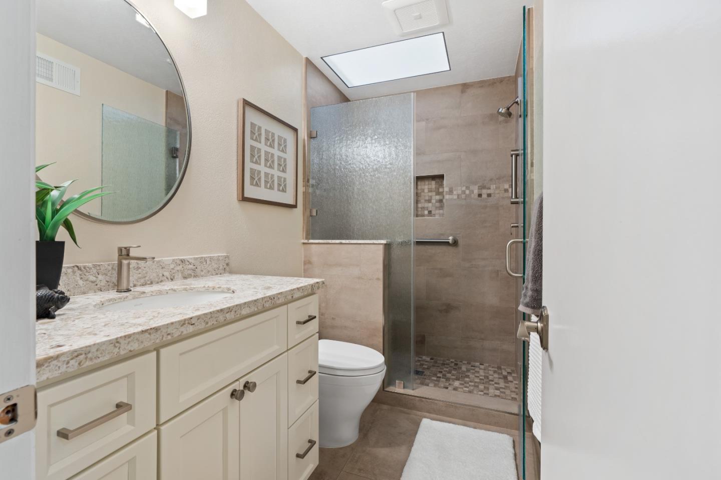 Detail Gallery Image 16 of 34 For 8098 Cabernet Ct, San Jose,  CA 95135 - 2 Beds | 2 Baths
