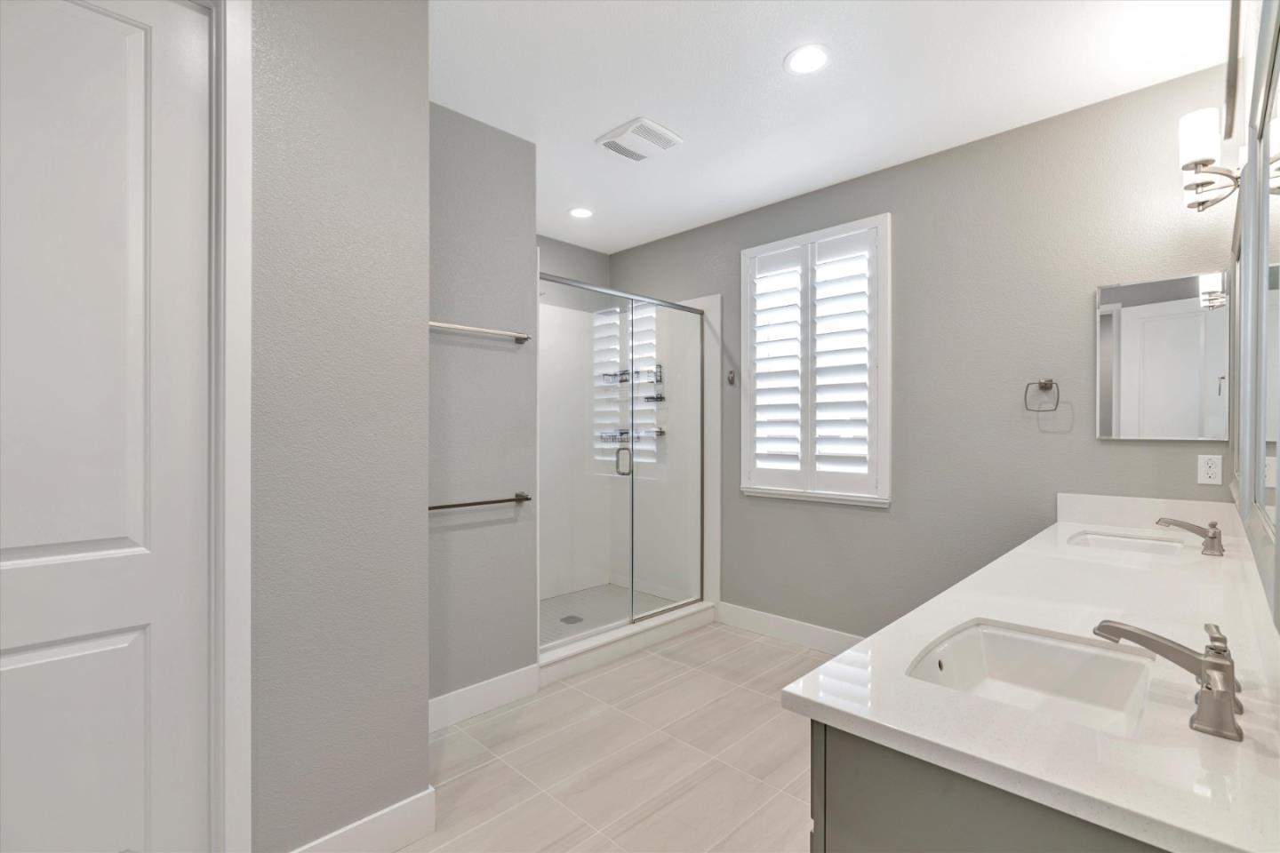 Detail Gallery Image 25 of 33 For 2781 Telegraph Blvd, Marina,  CA 93933 - 3 Beds | 2/1 Baths