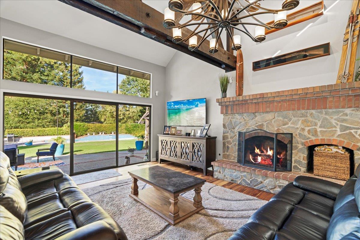 Detail Gallery Image 21 of 66 For 14662 Stonebridge Dr, Morgan Hill,  CA 95037 - 4 Beds | 3 Baths