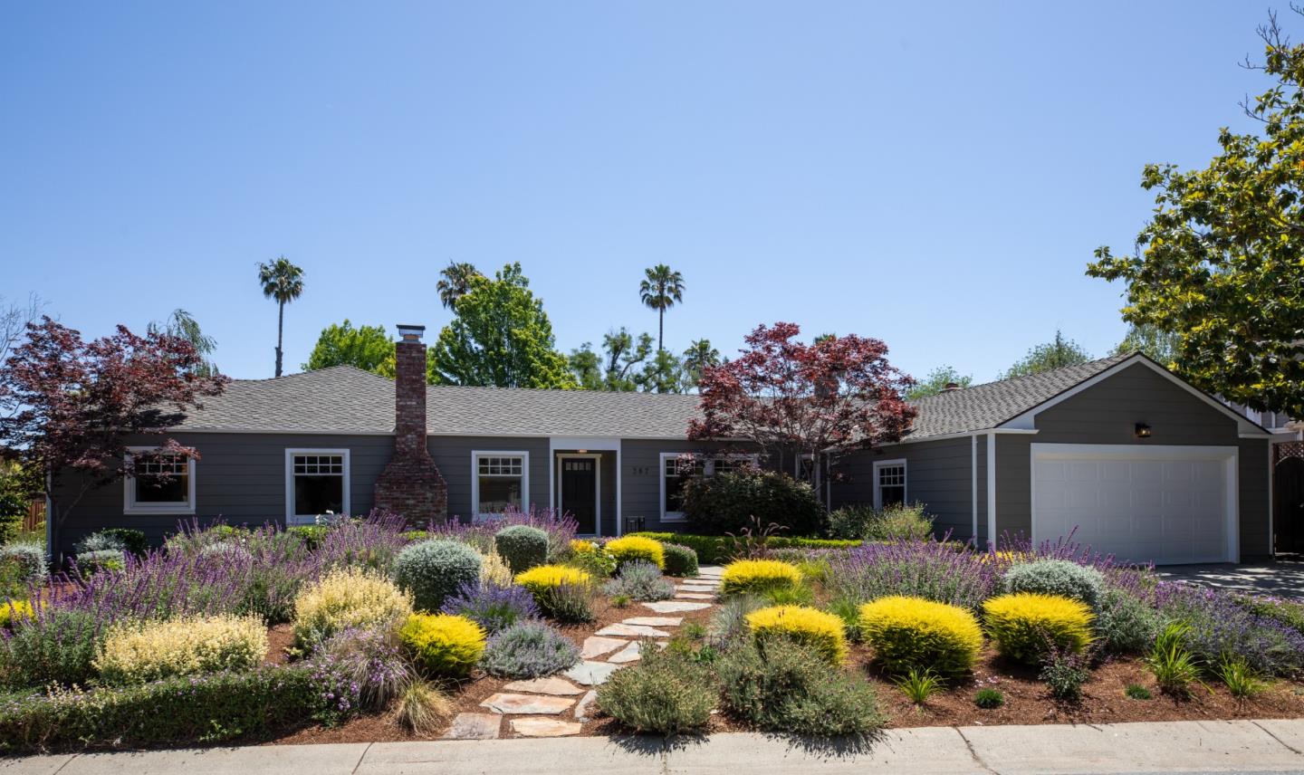 Detail Gallery Image 1 of 1 For 387 S Gordon Way, Los Altos,  CA 94022 - 4 Beds | 2/1 Baths