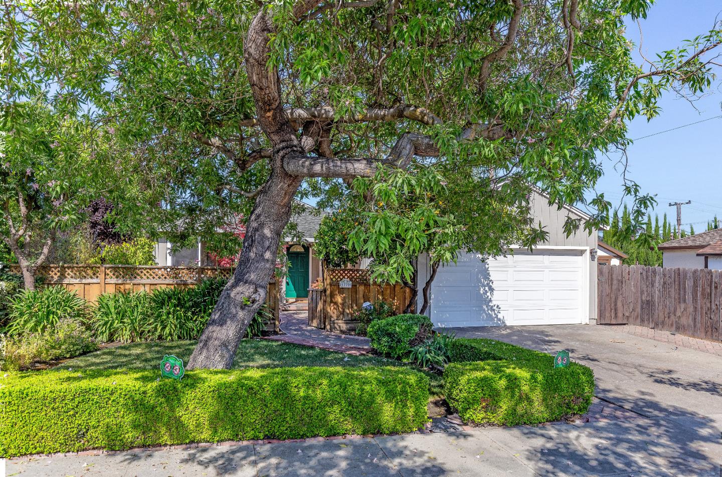 Detail Gallery Image 1 of 1 For 1772 Townsend Ave, Santa Clara,  CA 95051 - 3 Beds | 2 Baths