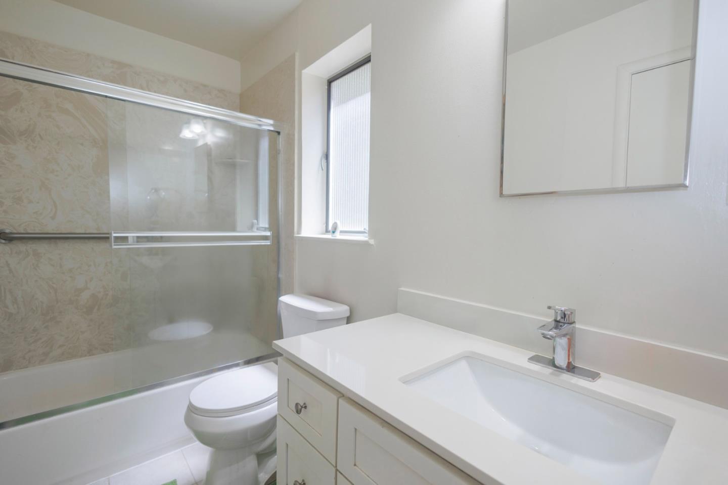 Detail Gallery Image 23 of 45 For 1365 Broadway, Millbrae,  CA 94030 - – Beds | – Baths