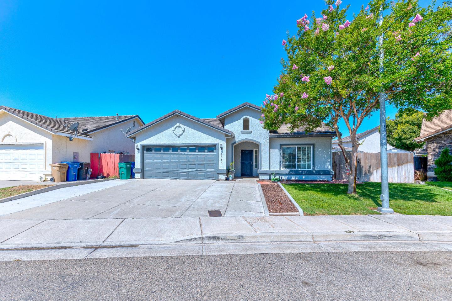 Detail Gallery Image 1 of 1 For 2843 Colton Ct, Merced,  CA 95348 - 3 Beds | 2 Baths