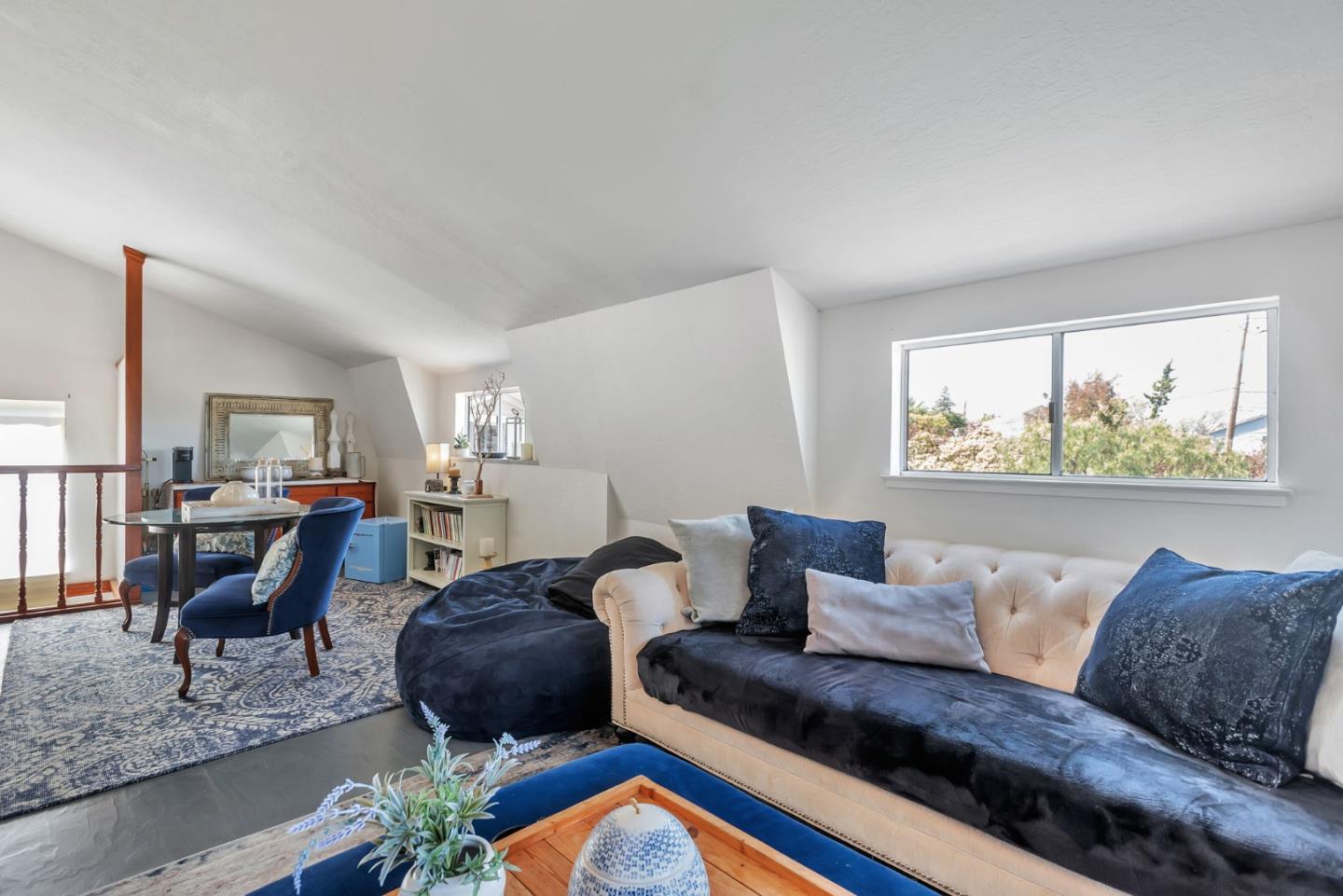 Detail Gallery Image 23 of 67 For 701 Ventura Ave, San Mateo,  CA 94403 - 4 Beds | 3/1 Baths