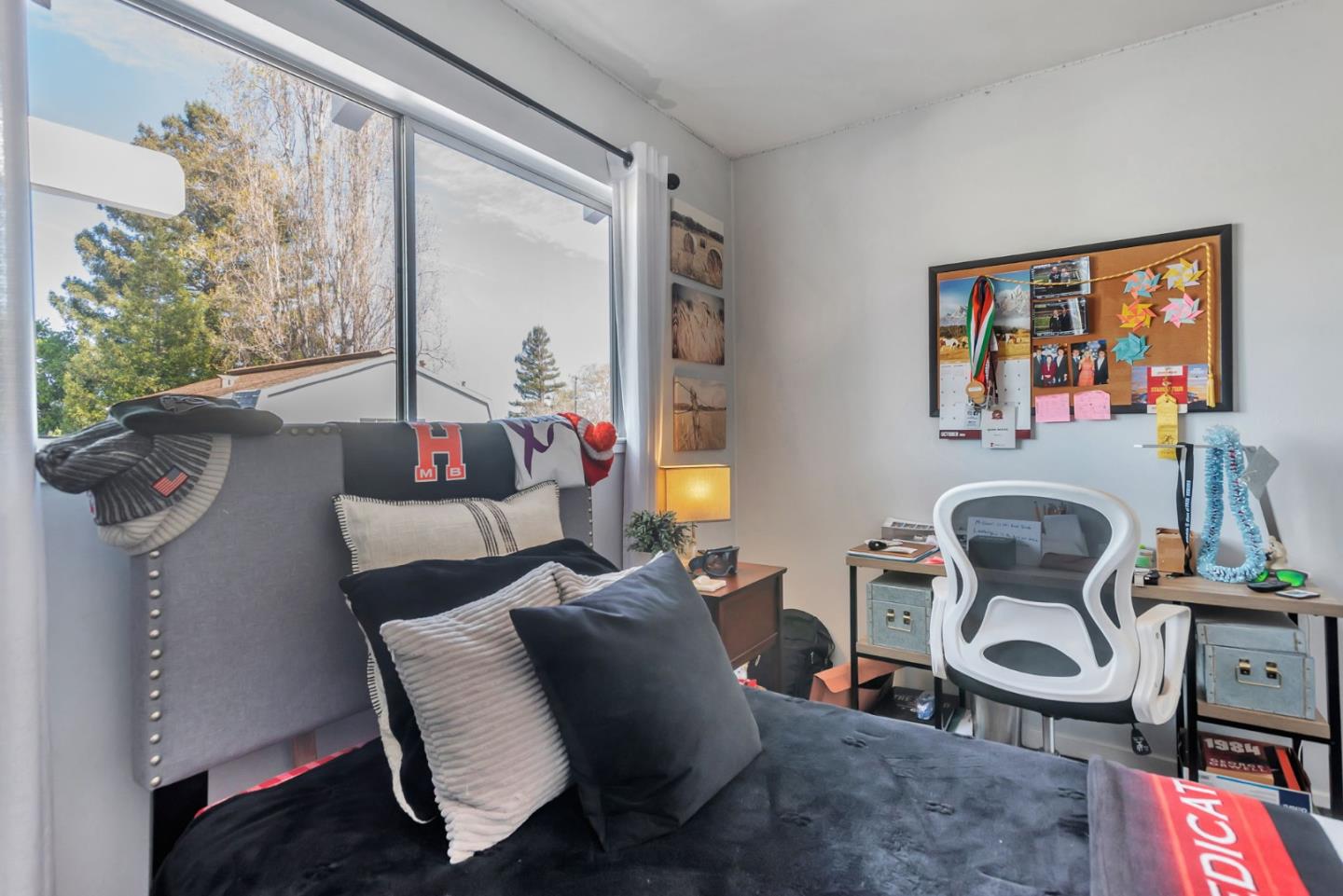 Detail Gallery Image 29 of 67 For 701 Ventura Ave, San Mateo,  CA 94403 - 4 Beds | 3/1 Baths