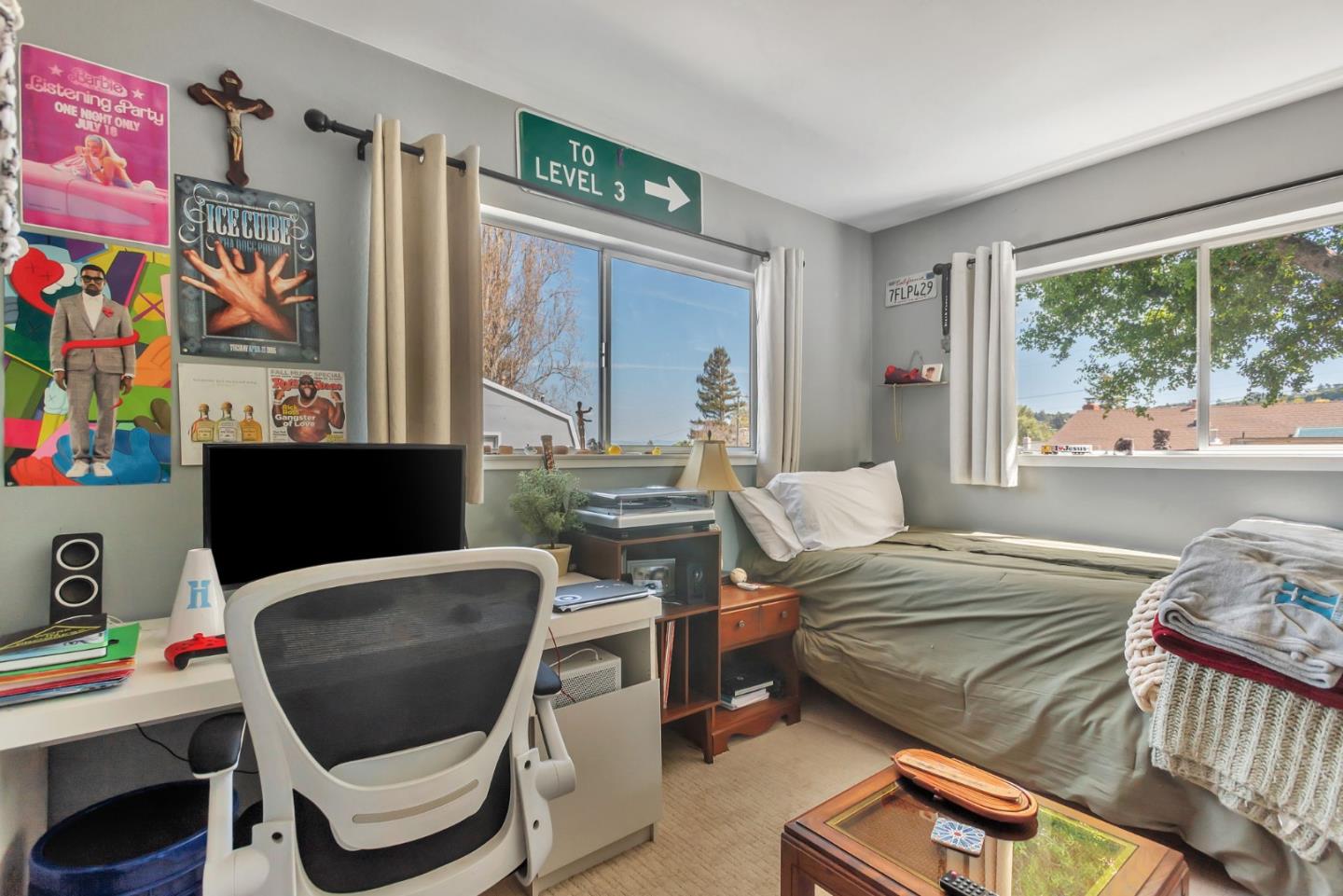 Detail Gallery Image 31 of 67 For 701 Ventura Ave, San Mateo,  CA 94403 - 4 Beds | 3/1 Baths