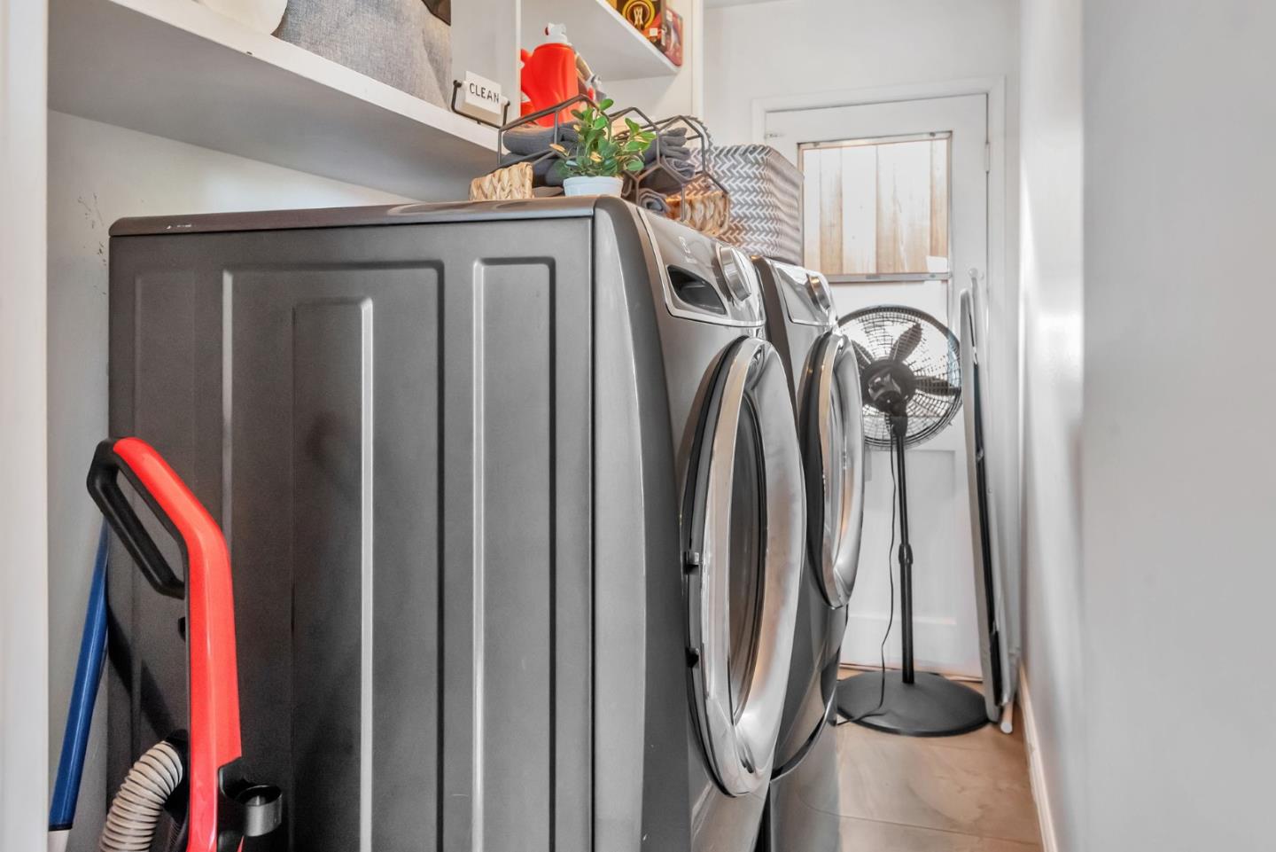 Detail Gallery Image 51 of 67 For 701 Ventura Ave, San Mateo,  CA 94403 - 4 Beds | 3/1 Baths