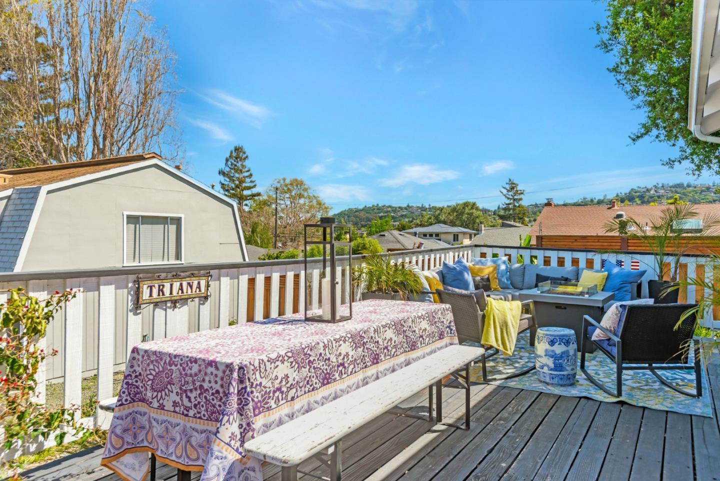 Detail Gallery Image 52 of 67 For 701 Ventura Ave, San Mateo,  CA 94403 - 4 Beds | 3/1 Baths