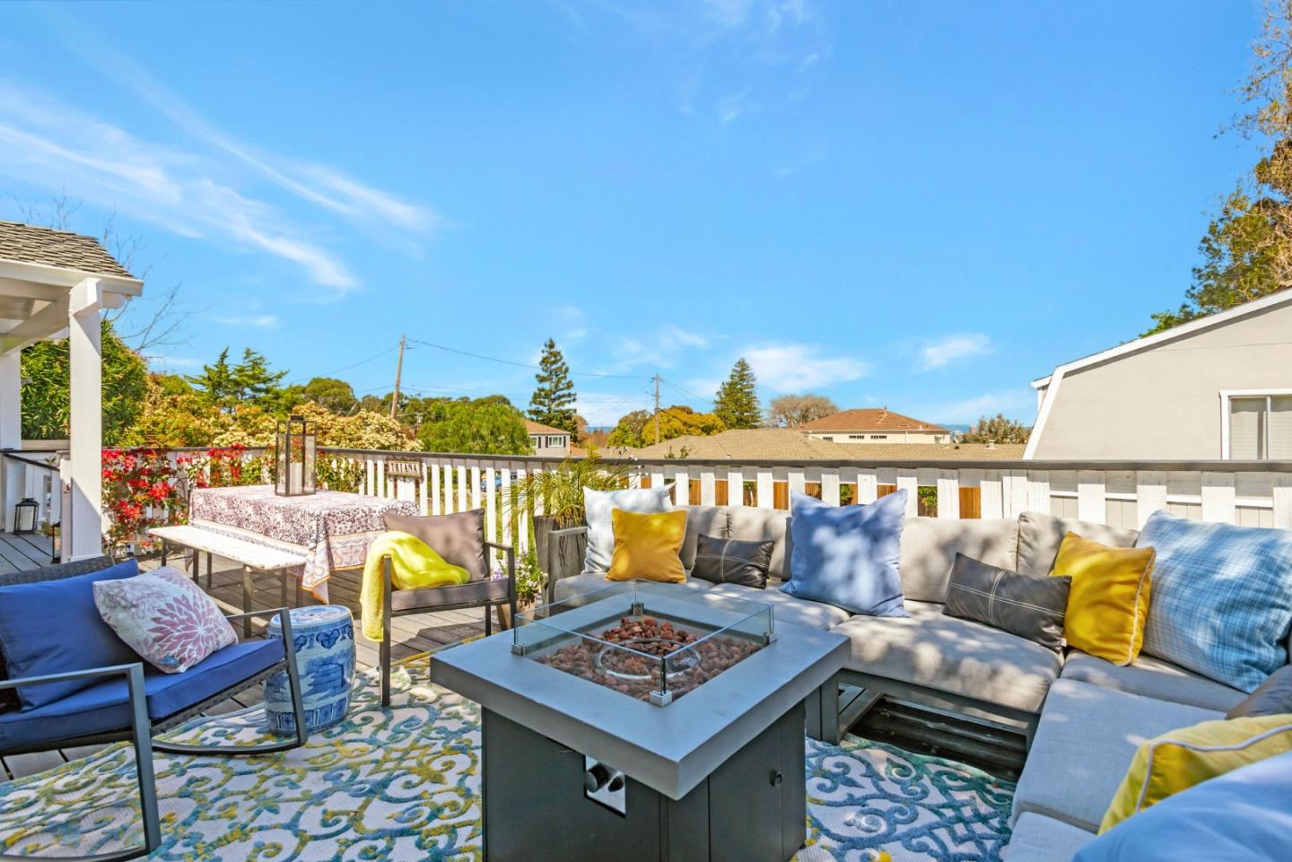 Detail Gallery Image 53 of 67 For 701 Ventura Ave, San Mateo,  CA 94403 - 4 Beds | 3/1 Baths