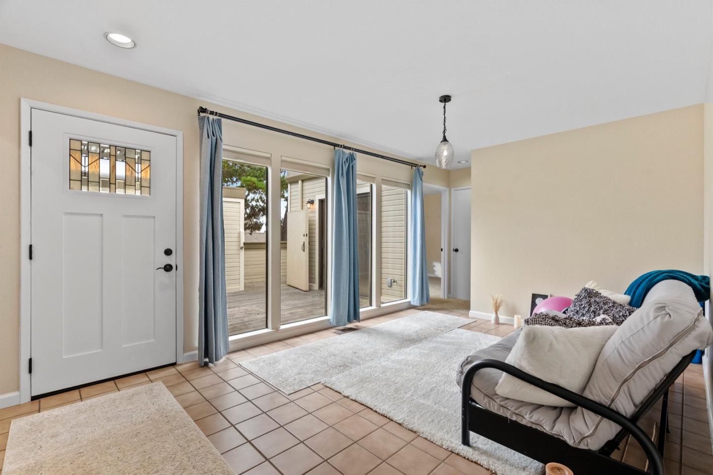 Detail Gallery Image 15 of 29 For 400 Mar Vista Dr #2,  Monterey,  CA 93940 - 2 Beds | 2 Baths