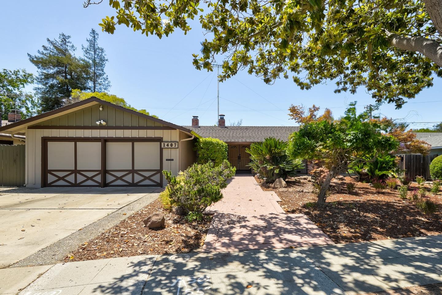 Detail Gallery Image 1 of 1 For 1407 S Mary Ave, Sunnyvale,  CA 94087 - 4 Beds | 2 Baths