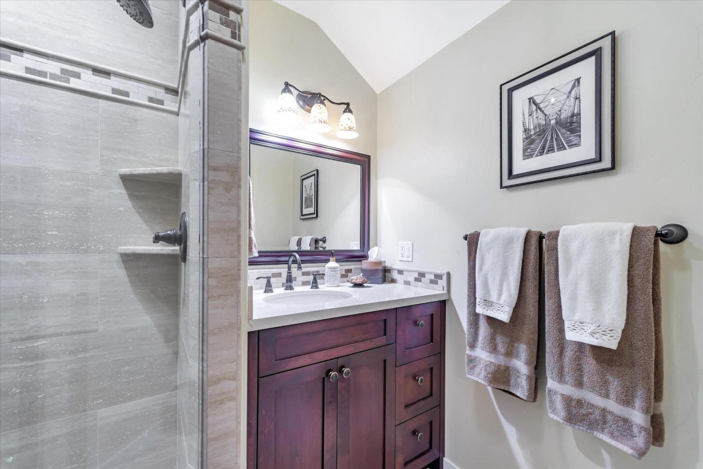 Detail Gallery Image 25 of 36 For 1634 Brewster Ave, Redwood City,  CA 94062 - 3 Beds | 2 Baths