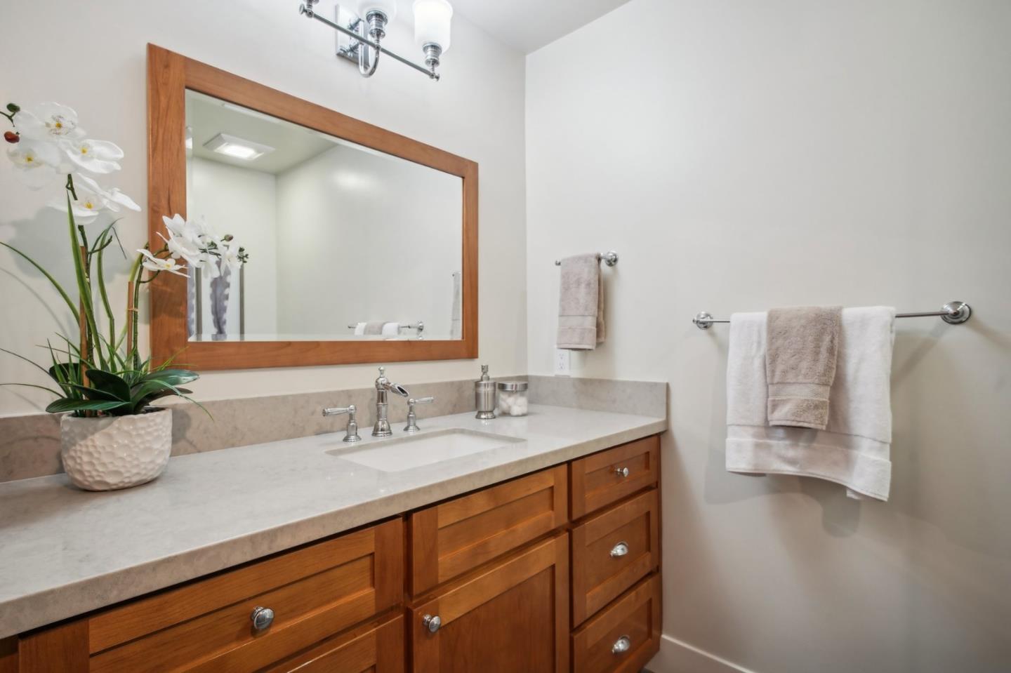 Detail Gallery Image 21 of 29 For 6122 Montgomery Ct, San Jose,  CA 95135 - 2 Beds | 1 Baths