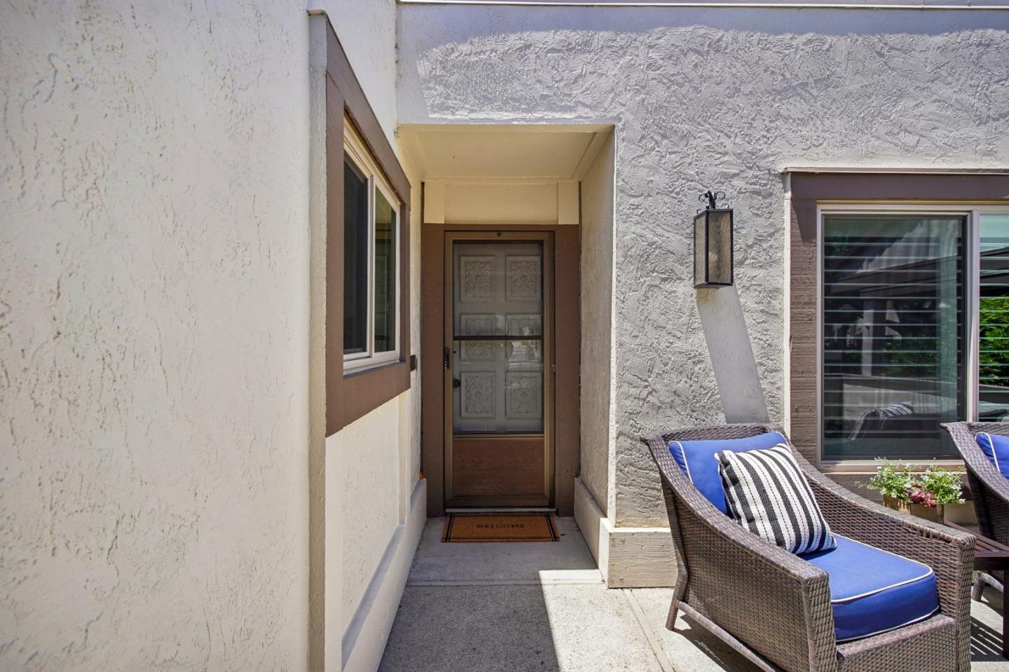 Detail Gallery Image 5 of 29 For 6122 Montgomery Ct, San Jose,  CA 95135 - 2 Beds | 1 Baths