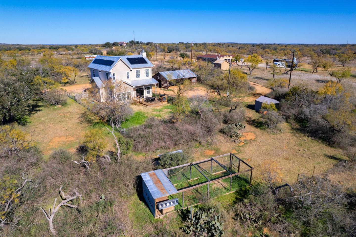 Detail Gallery Image 40 of 42 For 4550 West State Highway 29, Llano,  CA 93544 - 3 Beds | 2/1 Baths