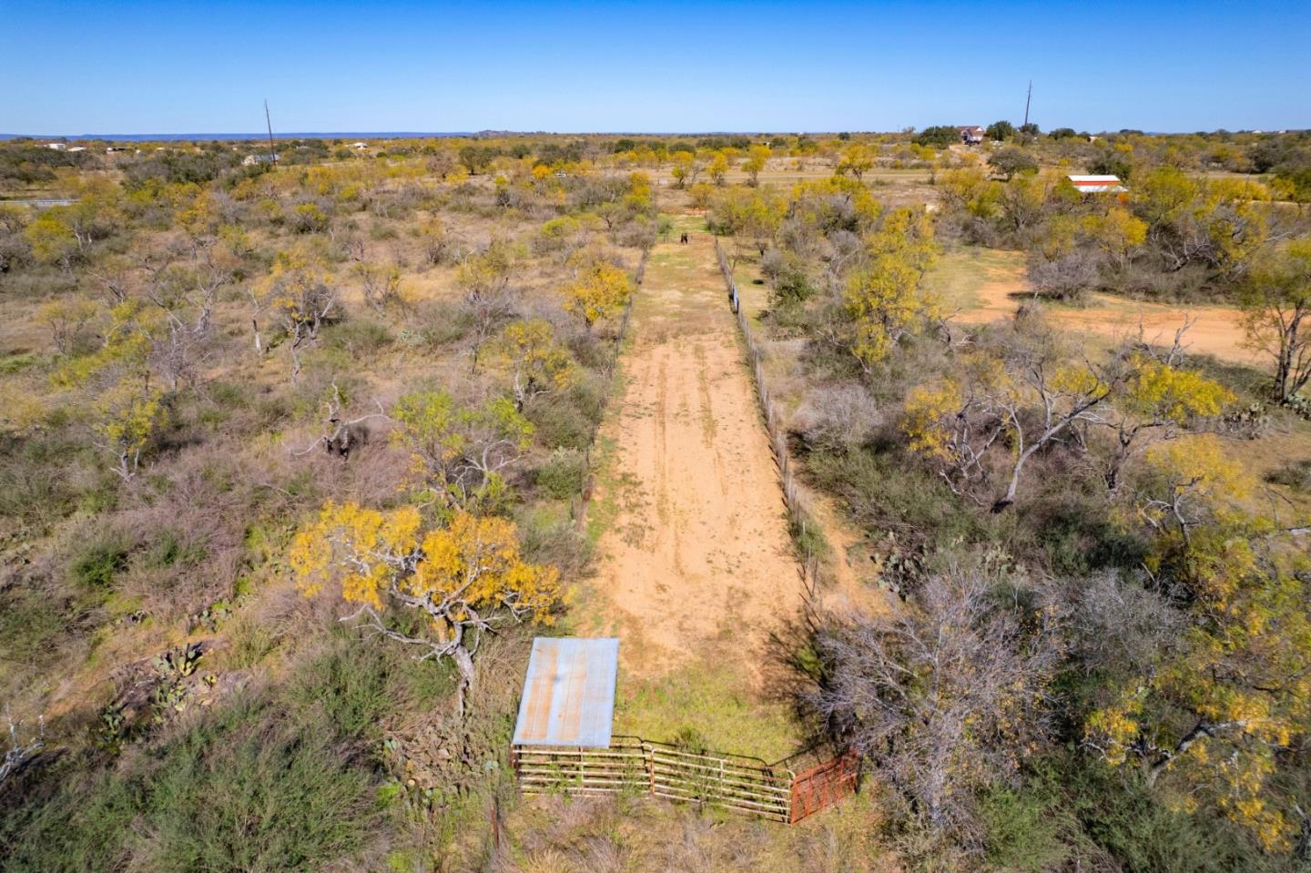 Detail Gallery Image 41 of 42 For 4550 West State Highway 29, Llano,  CA 93544 - 3 Beds | 2/1 Baths