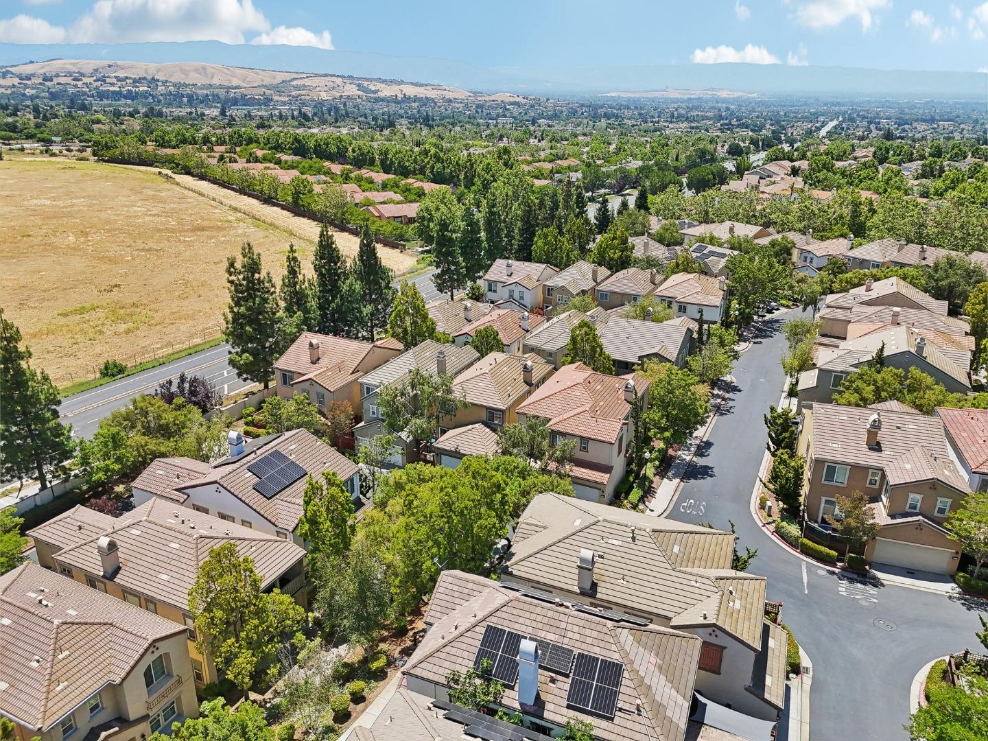 Detail Gallery Image 29 of 30 For 3756 Evangelho Cir, San Jose,  CA 95148 - 3 Beds | 2/1 Baths