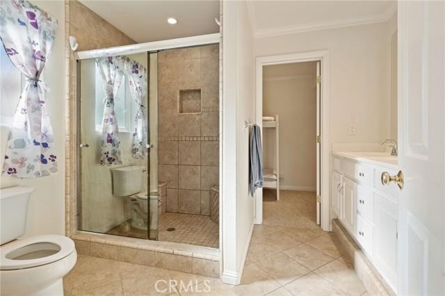 Detail Gallery Image 17 of 34 For 12943 Lakeshore Dr, Clearlake,  CA 95422 - 2 Beds | 2 Baths