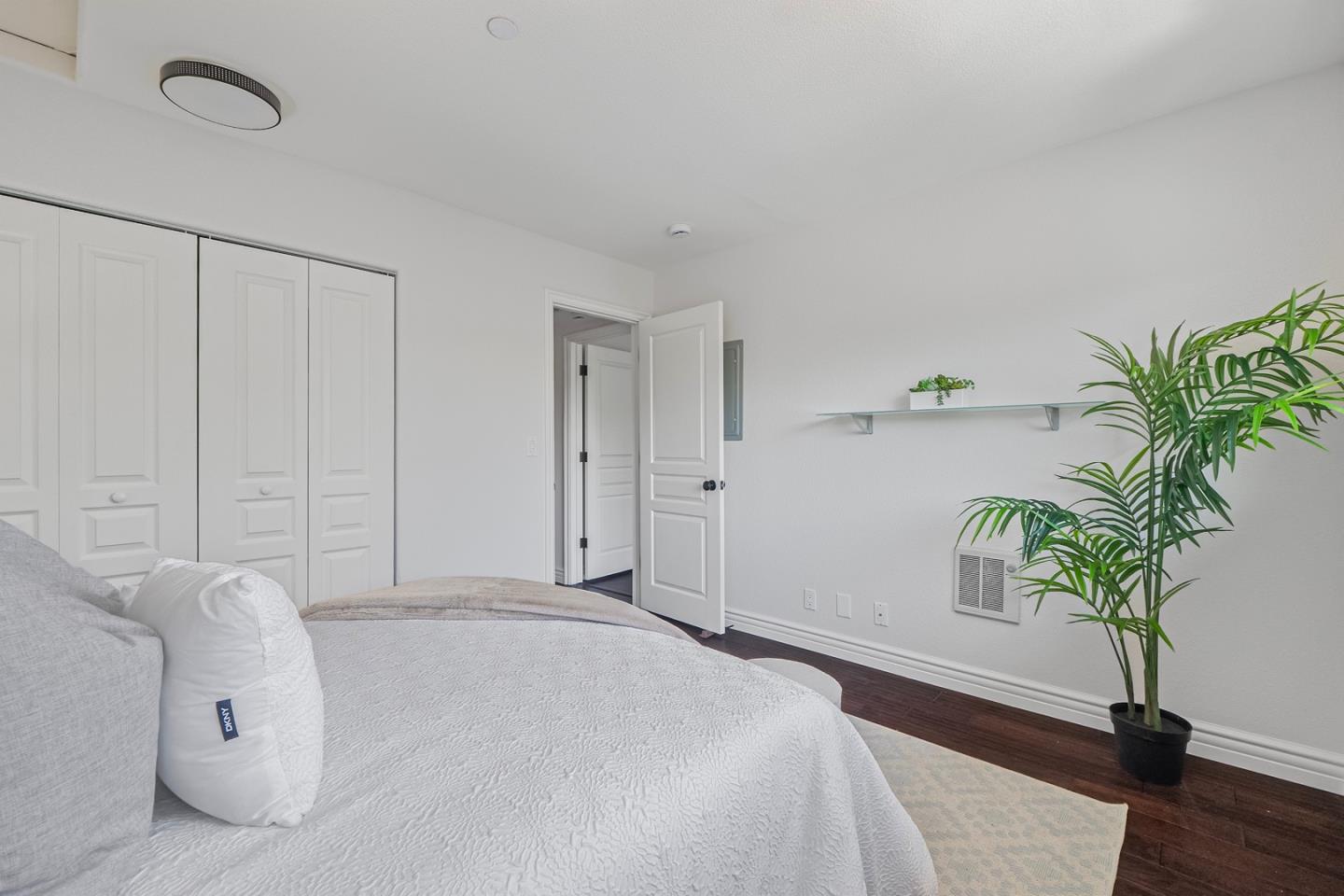 Detail Gallery Image 19 of 38 For 2580 Homestead Rd #5201,  Santa Clara,  CA 95051 - 2 Beds | 1/1 Baths