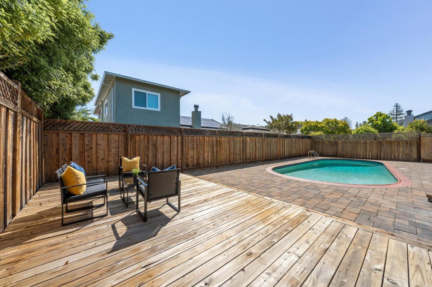 Detail Gallery Image 17 of 63 For 578 Keelson Cir, Redwood City,  CA 94065 - 3 Beds | 2 Baths
