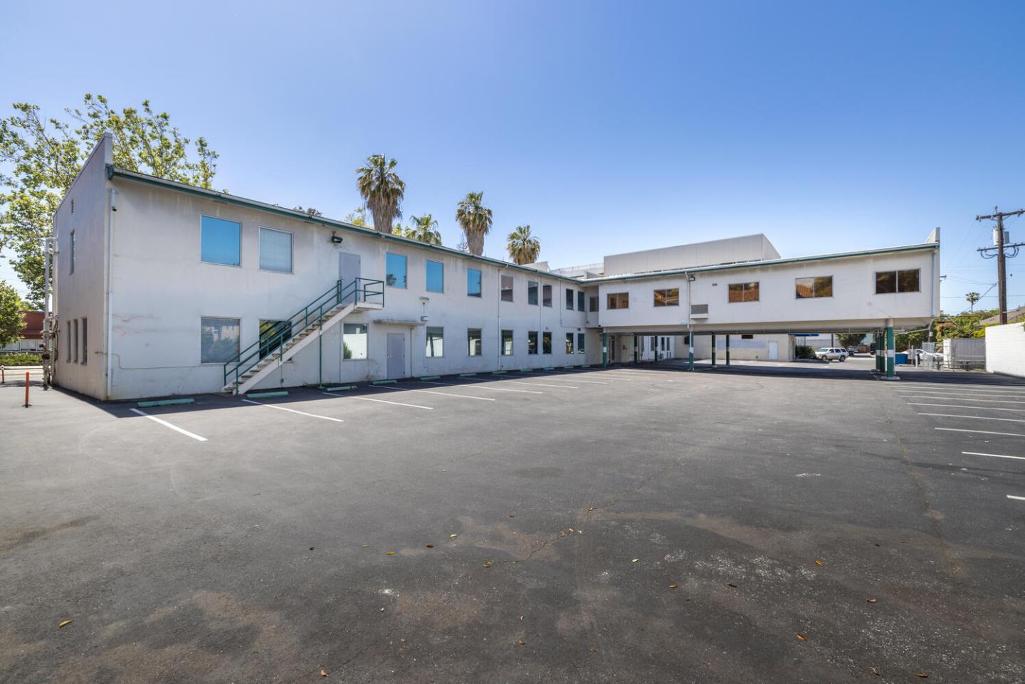 Detail Gallery Image 6 of 24 For 480 N 1st St, San Jose,  CA 95112 - – Beds | – Baths
