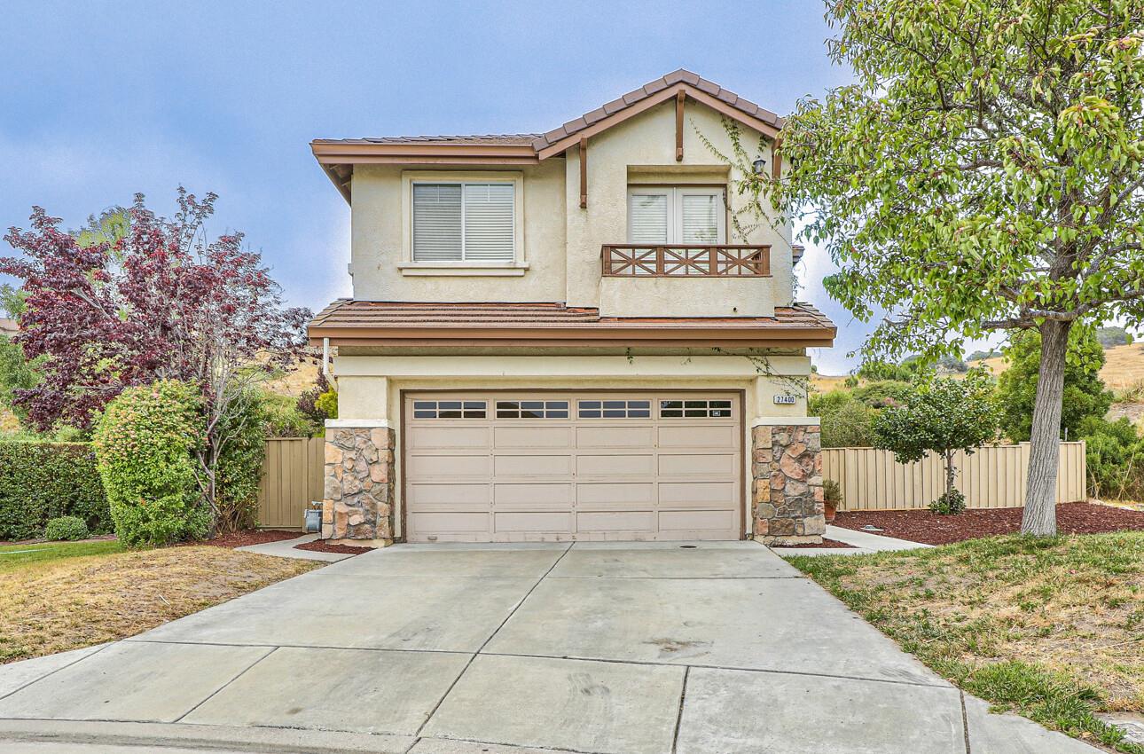 Detail Gallery Image 1 of 1 For 27400 Bavella Way, Salinas,  CA 93908 - 4 Beds | 2 Baths